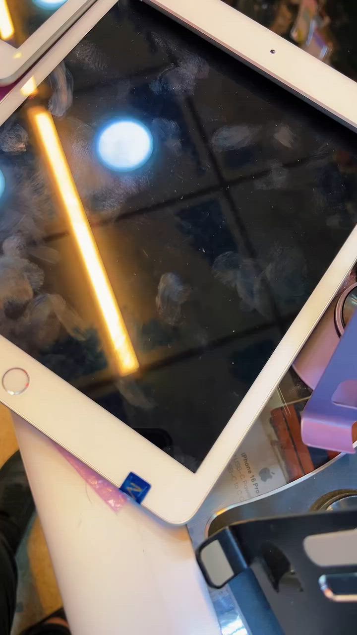 📱✨ iPad Apple عروض اليوم. ✨📱

هل تبحث عن جهاز عملي للدراسة والترفيه؟
اغتنم الفرصة واحصل على iPad Apple بحالة ممتازة وجاهز للاستخدام مباشرة.

✅ شاشة كبيرة وواضحة تمنحك تجربة مشاهدة رائعة
✅ مناسب للدراسة والتعلم عن بُعد
✅ مثالي لمشاهدة الفيديوهات والتصفح والألعاب
✅ تصميم أنيق باللون الأبيض
✅ أداء سلس وموثوق
✅ بطارية جيدة تدوم لفترات طويلة

📍 الموقع: الموصل الأيمن – حي 17 تموز
🏪 مكتب نوكيا النجوم
📞 ***********

🔥 سارع بالحجز قبل نفاد الكمية! 🔥

#آيباد #Apple #iPad #الموصل #مكتب_نوكيا_النجوم #17تموز #بيع_آيباد #أجهزة_ذكية #عروض_الموص

