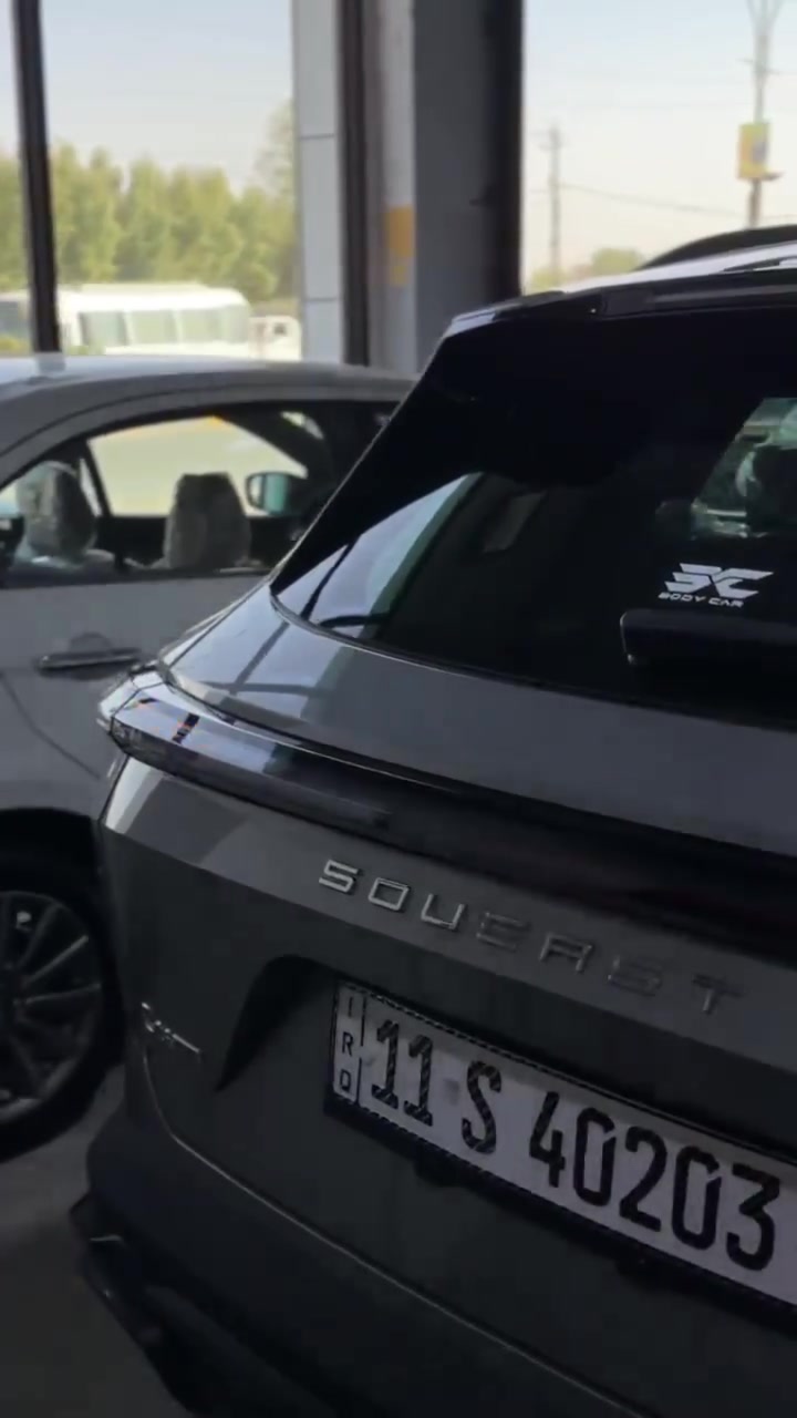 سوئيست S06موديل 2026 | خليجي | 6000كم قابل للزياده 🔥

🚗 بلگن هايبرد قوي واقتصادي
⚙️ 1.5L تيربو + محرك كهربائي
💪 القوة: 358 حصان
🔧 العزم: 530 نيوتن.م
🔄 ناقل حركة هايبرد 1DHT
🚘 دفع أمامي

🔋 بطارية 19.43 kWh
⚡ كهرباء حتى 114 كم
⛽ مدى إجمالي أكثر من 1200 كم
📉 استهلاك الوقود: 5.2 لتر / 100 كم

🛡️ ضمان قوي
✅ المحرك: 10 سنوات / 1,000,000 كم
✅ البطارية: 8 سنوات / 150,000 كم
✅ الضمان العام: 6 سنوات / 200,000 كم

✨ أبرز المواصفات
• شاشات 15.6 + 10.25 إنج
• جلد فاخر + تبريد وتدفئة المقاعد
• فتحة سقف بانوراما
• كاميرات 540° + DVR
• رادار + قيادة شبه ذاتية
• Apple CarPlay & Android Auto لاسلكي
• نظام صوتي Sony (9 سماعات)
• إنارة محيطية متعددة الألوان
• بصمة + تشغيل عن بعد
• صندوق كهربائي + Auto Hold
• شاحن لاسلكي سريع
• مسند وسطي مع ثلاجة: 
ضمان شركة هارلم
للاستفسار *********** عبدالله
