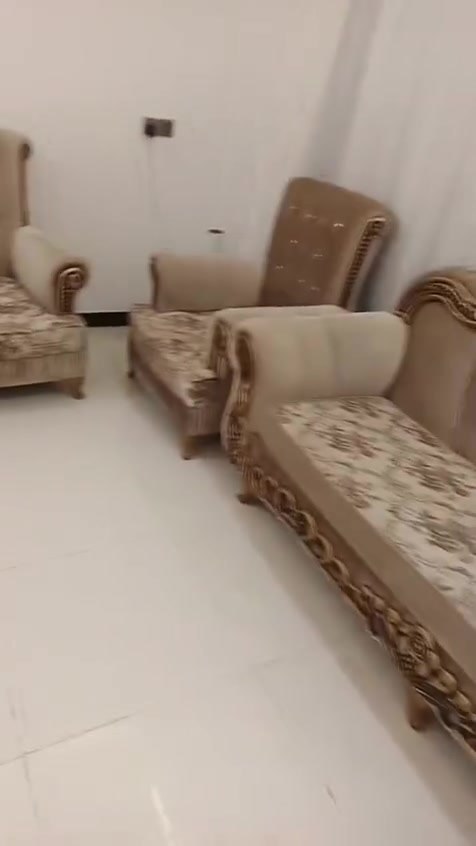السلام عليكم ورحمة الله
مكلف بالنشر
تخم قنفات تركي ١٠ نفر موديل مرتب شغل حطاطه صبغ حراري
السعر ٥٠٠ الف
مكانه
ألفلوجة حي الجغيفي الثانيه
للاستفسار
***********
***********
***********
