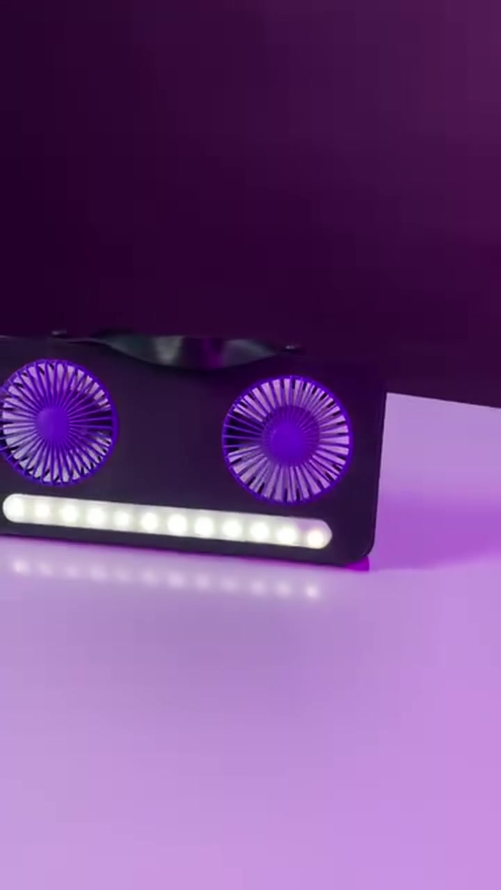 مروحة مكتبية مزدوجة USB مع إضاءة LED – Dual Head Fan S32

• مروحة مكتبية مزدوجة الرأس مزودة بإضاءة LED، مناسبة للاستخدام على المكتب أو الطاولة مع تصميم عملي متعدد الوظائف.

• تحتوي على مروحتين مزدوجتين لتوزيع الهواء بشكل أفضل.

• مزودة بإضاءة LED مدمجة قابلة للتشغيل والإيقاف.

• 3 مستويات لسرعة الهواء (منخفض – متوسط – قوي).

• شفرات مروحة بعدد 5 لكل مروحة.

• تصميم منخفض الضوضاء (Low Noise).

• تعمل عبر منفذ USB بجهد تشغيل 5 فولت.

• اسم المنتج: USB Dual-Head LED Desk Fan
• الموديل: S32
• نوع المنتج: مروحة مكتبية مزدوجة مع إضاءة LED
• مصدر الطاقة: USB
• جهد الإدخال: 5V
• تيار الإدخال: 0.5 – 1A
• جهد الخرج: 5V
• قدرة الخرج: 2 – 3W
• عدد السرعات: 3 مستويات
• عدد الشفرات: 5 شفرات
• البطارية: غير قابلة للإزالة (Non-removable)
• أبعاد: 25 × 12 سم
 تخفظيات السعر 🔥👉 
حجز والاستفتسار واتساب 
***********📱🫣
يوجد خدمة توصيل 🚕 
محافظات 5 الاف 
بابل المسيب 3 الاف 
المسيب حي العسكري 🏍️ مجاني
