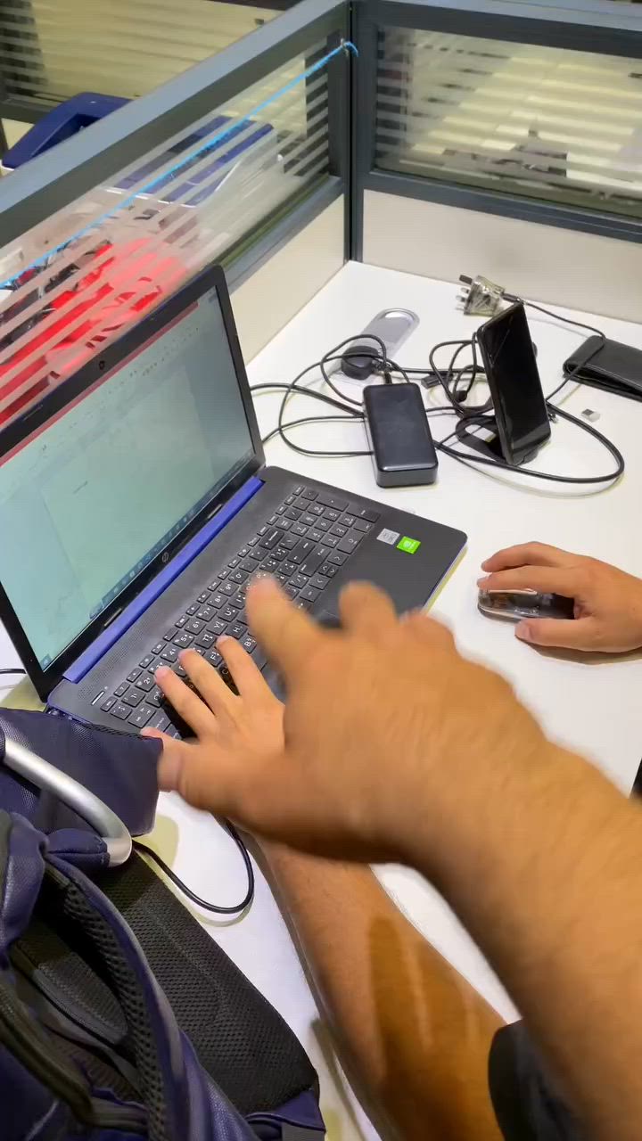 ⌨️🖱️ طقم كيبورد وماوس لاسلكي 🔥

✨ حرية كاملة بدون أسلاك مزعجة
⚡ اتصال سريع وثابت
🔋 استهلاك منخفض للطاقة وعمر بطارية طويل
⌨️ كتابة مريحة وهادئة
🖱️ دقة عالية وحركة سلسة

💼 مناسب للعمل، الدراسة، والاستخدام اليومي
🎯 تصميم أنيق يضيف لمسة مميزة لمكتبك

📦 جاهز للطلب
📩 راسلنا الآن واستمتع بالراحة والعملية! 😍🚀🔥
السعر ١٩الف والتوصيل مجاني الكل العراق


**إذا كنت صاحب هذا الإعلان وتريد حذفه لأي سبب، رجاءا أرسل رسالة إلى الدعم الفني**