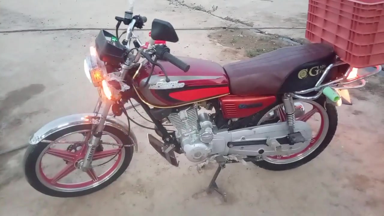 السلام عليكم ماطور ٥كير نشاط فول كهربائيات شغاله محرك نضيف لاصرف ولا بخار سعر٤٠٠وبي مجال بسيط مكاني شاطي الجدر***********
