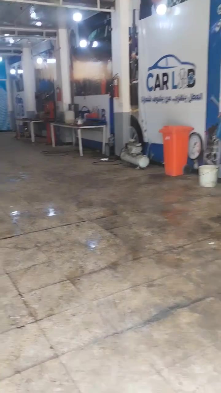 سلام عليكم ورحمة الله وبركاته مركز مساحته 200متر ولواجه 10 مركز كامل من كلشي تفاصيل خاص عارضة 17مع صفحت ترويج تواصل ***********
