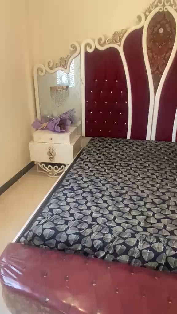 سلام عليكم غرفة نوم للبيع تركية ملكية
بيها شغلات بسيطة كلش سعرها ٦٠٠


**إذا كنت صاحب هذا الإعلان وتريد حذفه لأي سبب، رجاءا أرسل رسالة إلى الدعم الفني**
