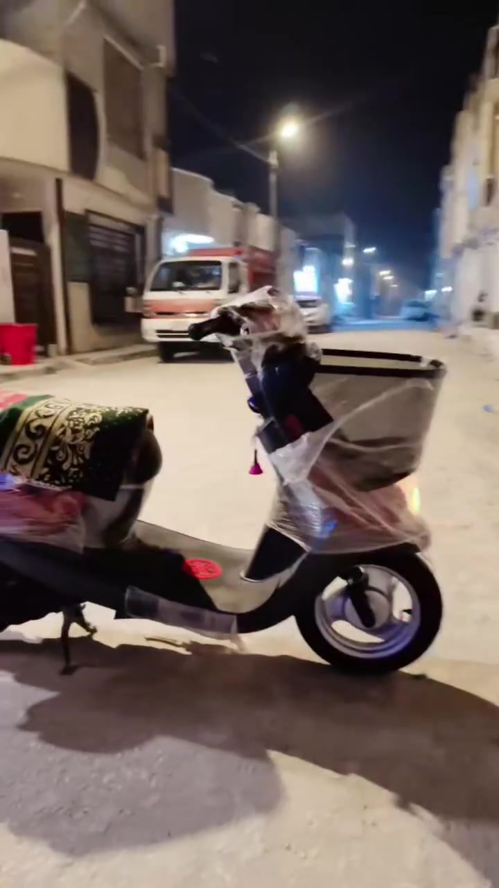 سلام عليكم منغولي ام سله دراجه جديده وحاويه كفرات مكفوله من الزلغ  ستان حساس وصل معرض موجود الله شاهد اخدته ب 1400 سويج بلادي موجود ومكينه خير من الله حاويه  سعر خاص او تصال *********** مكاني كربلا الحولي 100. 🤍
