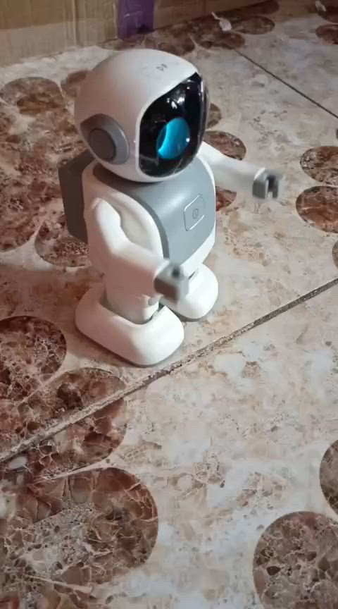 ريبوت ذكي وليس مبرمج  يربط ع الموبايل  وتشغل نغمات يتفاعل من النغمه. وحركات  ادخل يوت 
اعله سعر ابيعه ادخل يوتيوب وشوفه تفاصيله
@إشارة


**إذا كنت صاحب هذا الإعلان وتريد حذفه لأي سبب، رجاءا أرسل رسالة إلى الدعم الفني**