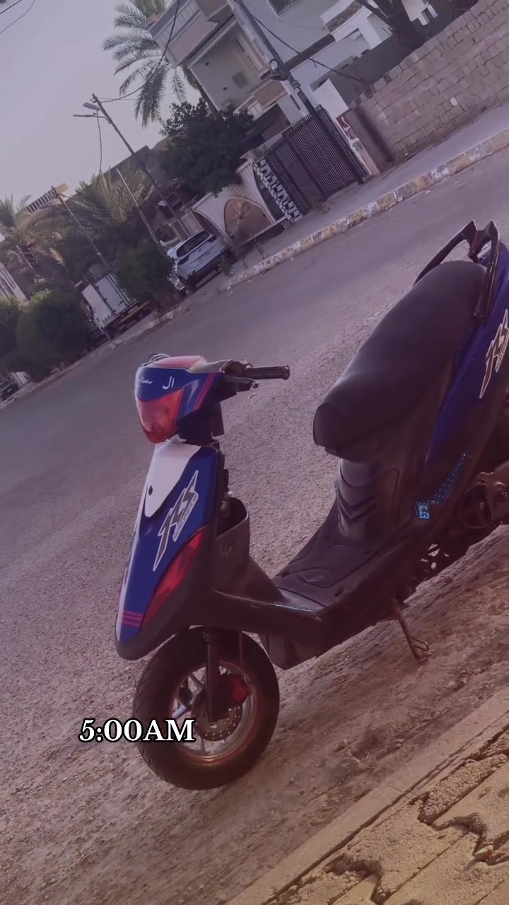دراجه ماكس عدله بوشه 49 محرك مفتوح ولفات فقط محرك نشط كلجات جدد تجاري الدراجه كفراتها بلاديه ووياله اصلي ماموجود بالسوگ تاخذها مني طافيه بس كهربائيات واحتمال جبير باتري كاعد سعرها 250 بيها مجال حگ الجيه ***********

