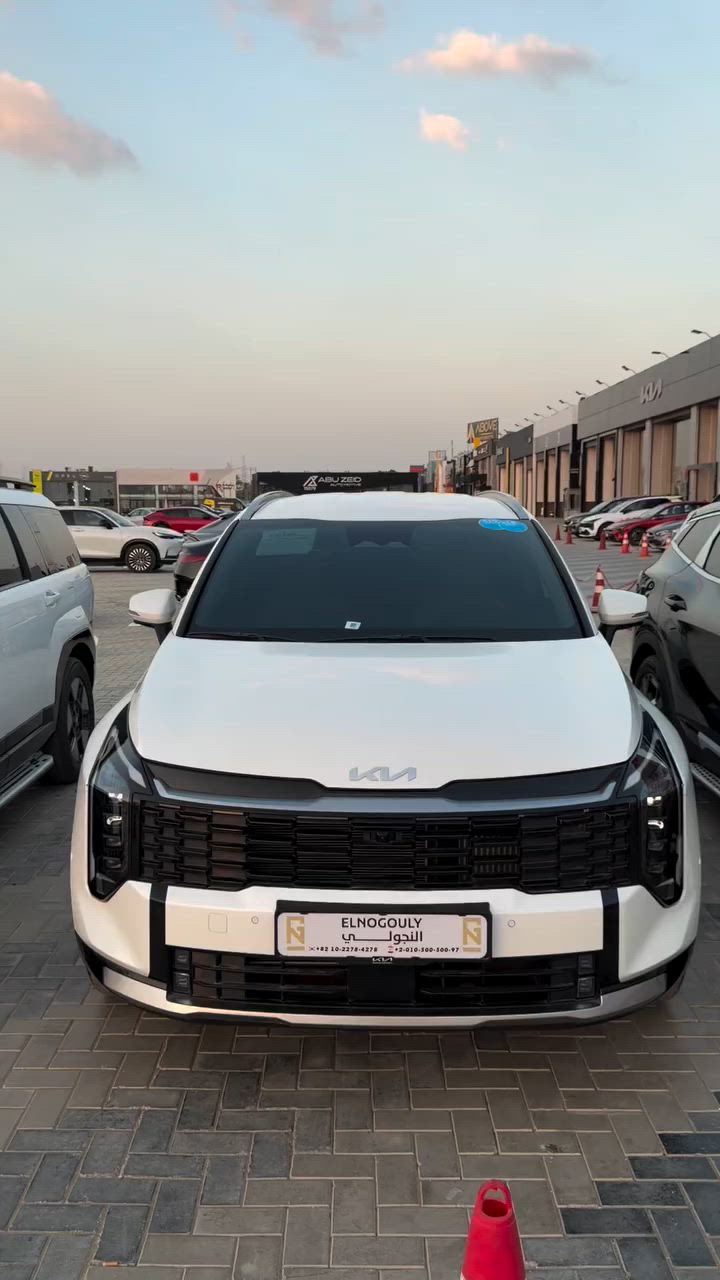 Sportage 2025 only 5000 km full option without pandemic sunroof ready for immediate delivery


**إذا كنت صاحب هذا الإعلان وتريد حذفه لأي سبب، رجاءا أرسل رسالة إلى الدعم الفني**