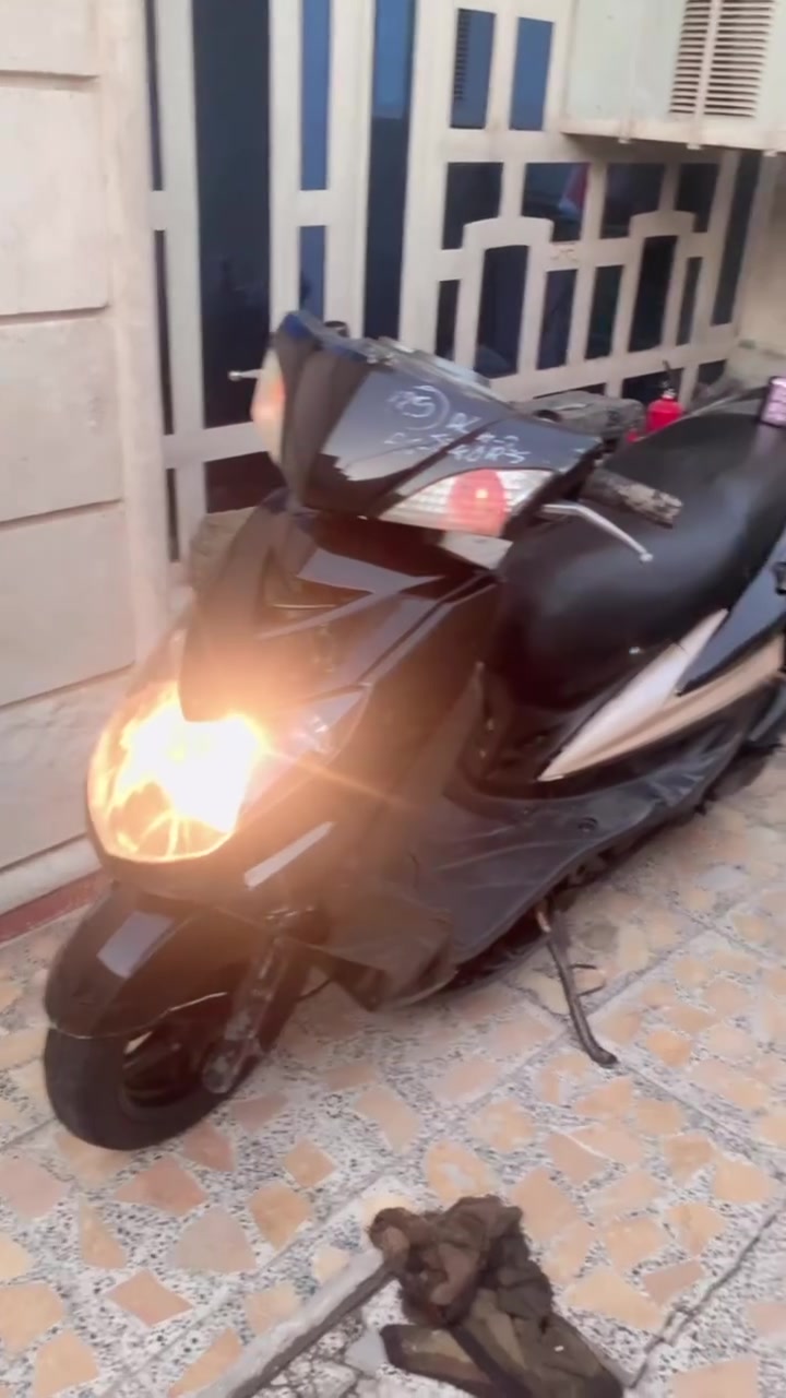 سلام عليكم دراجة سكنس فحل للبيع أو مراوس ب جيتي ار نقوصات
1كلج خلفي                 ذاكر نقوصاتها يعني مو تجي من مكان      ً.                                   بعيد و نتفاشل 
2دبلات امامية 
3 دكمة مال سلف 
بس كاملة مكينة خير من الله لايت عالي ناصي دبل أساير كلة شغال نكرة هندر بكل وقت كفرات نضاف لا تبخير لا نضوح لا تنقيص مكينة مفتوحة مبدل فقط زنجيل كلشي ذاكر بل منشور سعر 475 و بيهة شي قليل مكاني بغداد الامين اثانية شارع الرامل لاستفسار رقم*********** متواجد 24 واتساب
