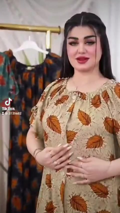 #جديدنا 🏃🏼‍♀️
 كشمير قصير مكفول من #الغسل فول نزاگه🔥
قياس
 2x.. 3x.. 4x.. 5x
للحجز واتساب ***********
