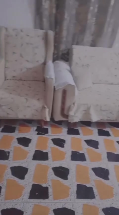 غراض بيت نضيفات جدا الأسعار مناسبه العنوان تراث البياع تقاطع درويش الجاد بالشراء يتصل واتساب موجود ***********
