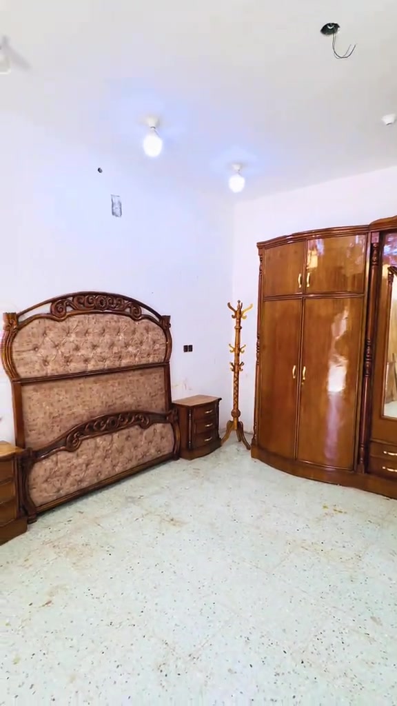 بغداد مدينه الصدر  اكو توصيل 🚚للستفسار واتساب   ***********
