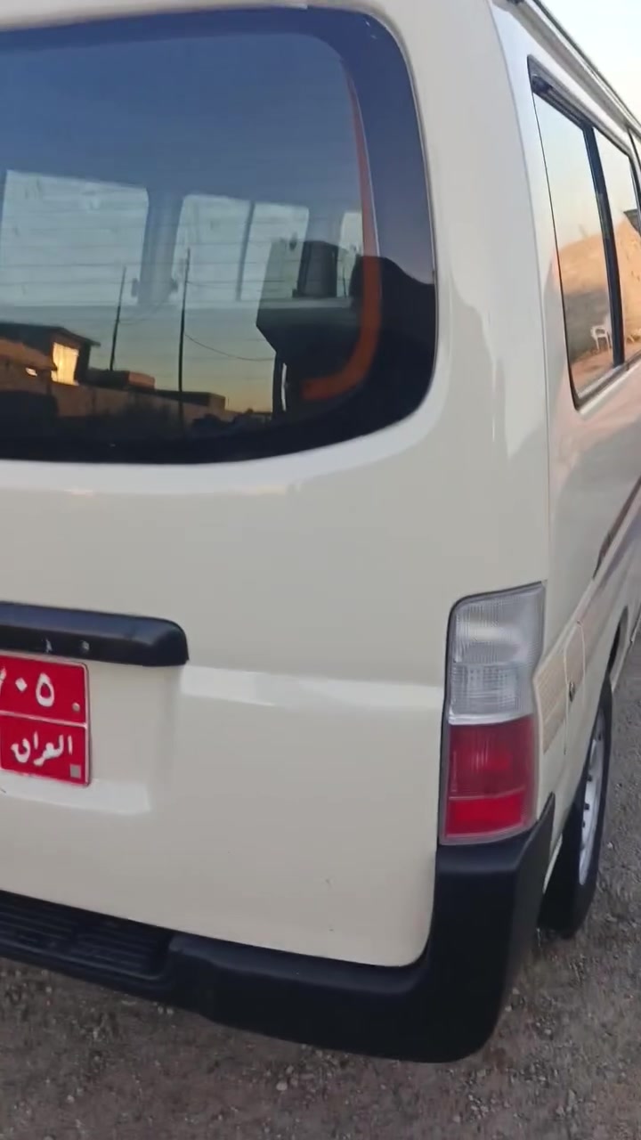 السلام عليكم نيسان خاكي سياره بلاديه عده الباب مبدل وشبر صبق بصفحه الطويله موديل 11اني مكلف بنشر ***********&. ***********
