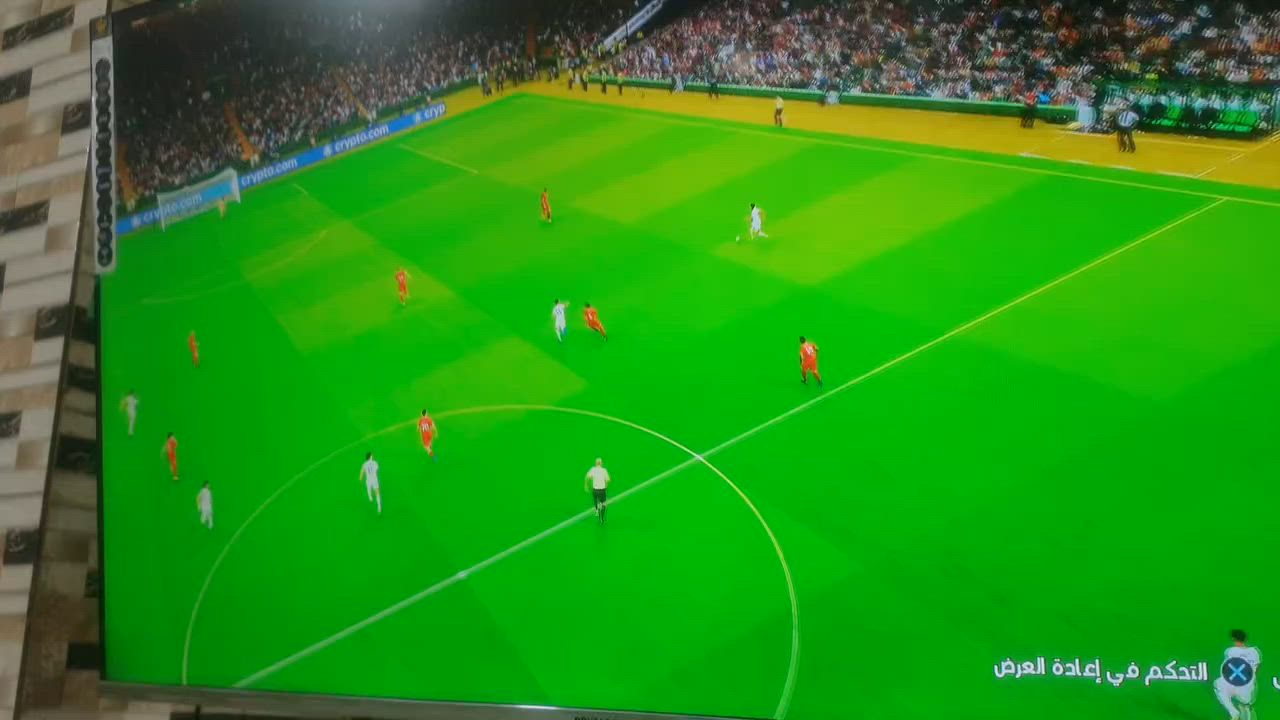 جهاز بلي فور مهكر جهاز جديد مامفتوح وبي جوستيكات ثنين وبي العاب نضام ١١ ***********..٢٥٠
