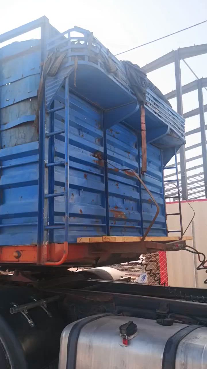 سلام عليكم عربانه لبيع سعر 70 ول مو شراي لا يتصل ***********.  عنوان ناصيه
