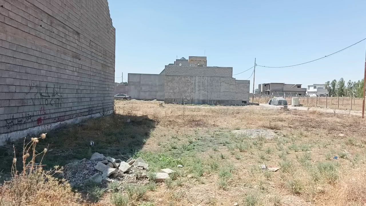 قطعه 194 متر للبيع واجهه 10 نزال 19 خدمات ماي كهرباء تبليط راس فرع حي بدر خلف كليه جعفر الصادق قرب مدرسه شهيد كاظم عباس سعر 28 مليون وقابل للتفاوض اكثر تفاصيل ***********
