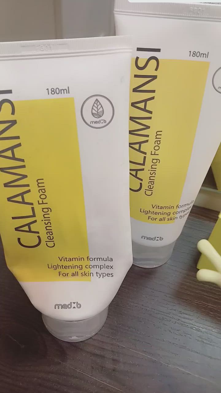 🍋 انتعاش ونضارة تامة لبشرتج ويا غسول الكالامانسي الكوري المميز! ✨🇰🇷
​
​🍋 غسول MEDB-Calamansi الرغوي الكوري 🍋
​مستعدة لجرعة فيتامينات تفتح بشرتج وتنظفها بعمق وبأسرع وقت؟ 🌟
​🧪 شنو تراكيزه وشنو يحتوي؟ يحتوي على تركيبة فيتامينات مكثفة ومجمع تفتيح متكامل (Vitamin formula & Lightening complex) المستخلص من فاكهة الكالامانسي الغنية بفيتامين C لتغذية البشرة وتفتيحها.
​✨ فوائده شنو؟
​🧽 ينظف المسام بعمق شديد.
​🧼 يزيل الدهون الزائدة والأوساخ المتراكمة بفعالية.
​💡 يعطي البشرة تفتيح طبيعي وإشراقة خفيفة تجنن.
​🧴 لأي نوع بشرة يناسب؟ مناسب لجميع أنواع البشرة (For all skin types).
​⏰ كم مرة باليوم يستخدم؟ مرتين يومياً (صباحاً ومساءً) كخطوة أولى أساسية بروتينج اليومي.
​💰 السعر مالتة: 16,000 دينار فقط (على التخفيض لفترة محدودة)! 🔥
​#مرمر_سكن_كير #خبيره_البشره #خبيره_العنايه_بالبشره_الكوريه #عناية_بالبشرة #غسول_كوري

@إشارة الجميع


**إذا كنت صاحب هذا الإعلان وتريد حذفه لأي سبب، رجاءا أرسل رسالة إلى الدعم الفني**