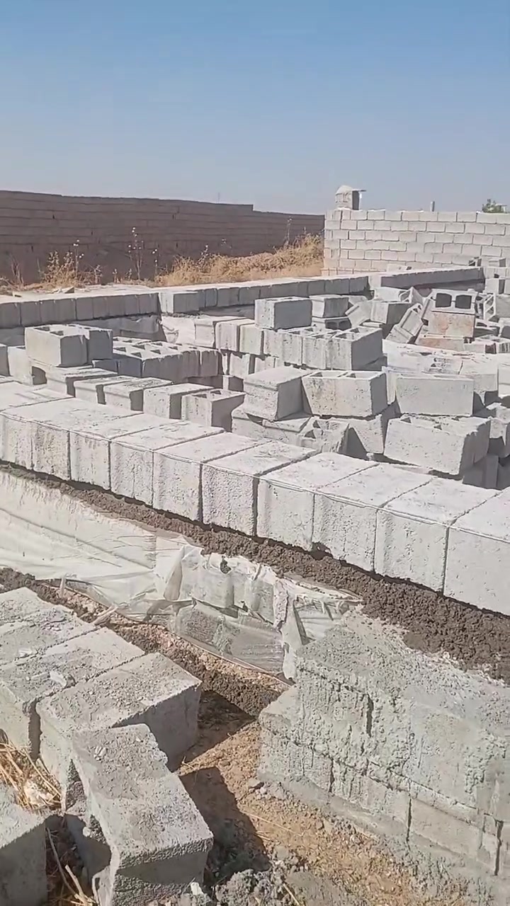 سلام وعليكم يوجد كادر بناء درجة اولى وبأسعار تنافسية وشغل هندسه ***********
