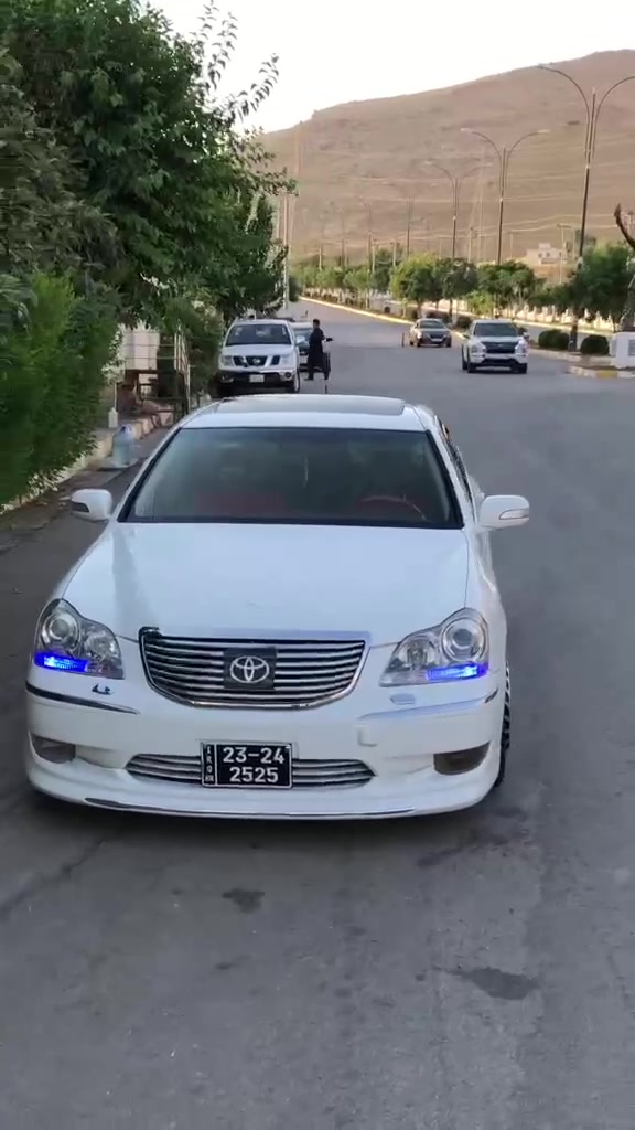 باخـیرەکەی یـابــان
ماجێستا مووس 
ماشـەڵای خـوای لێبێ 
2005 فوول مەسرەفی کراوە 
ئاوێنە ئیشارەت 
سڵاید پێنج دوگمە فوول
ویل و تایەی تازە 
گێڕو مەکینەو تەبریت بەشەرت
تەبریت ساردو گەرم مەزبوت
بەس سنوقەکەی بۆیاخە 
عەیبی سەیارەکە تۆزێ دوکەڵی ڕەش ئەکا ئەویش هی ڕۆن و بەنزینی پیسە
Abs shahina 
شوێن =ِدەربەنیخان 
ژمارە مۆبایل ***********
واتساپیشی لەسەرە
نرخ=۷۰گەڵا و معامەلە
