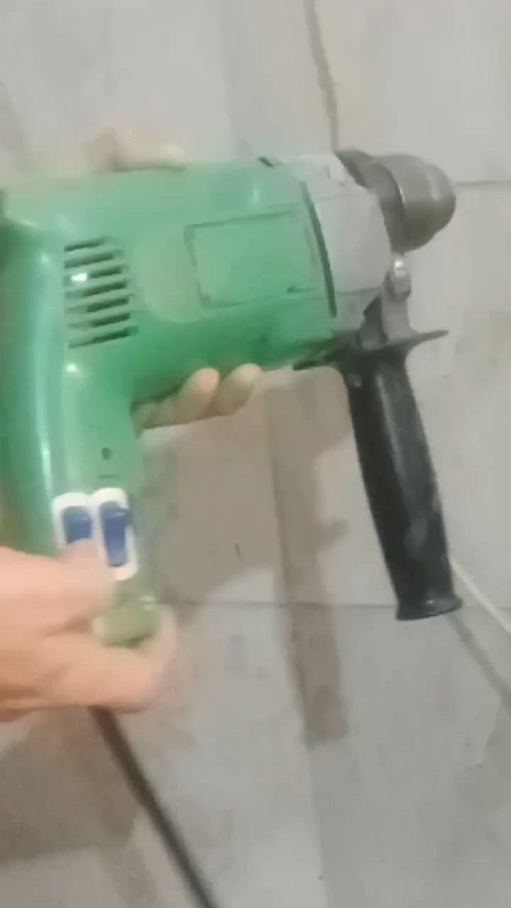 دريل للبيع صناعه يابانيه ماركه ما نكيتا ب٢٠