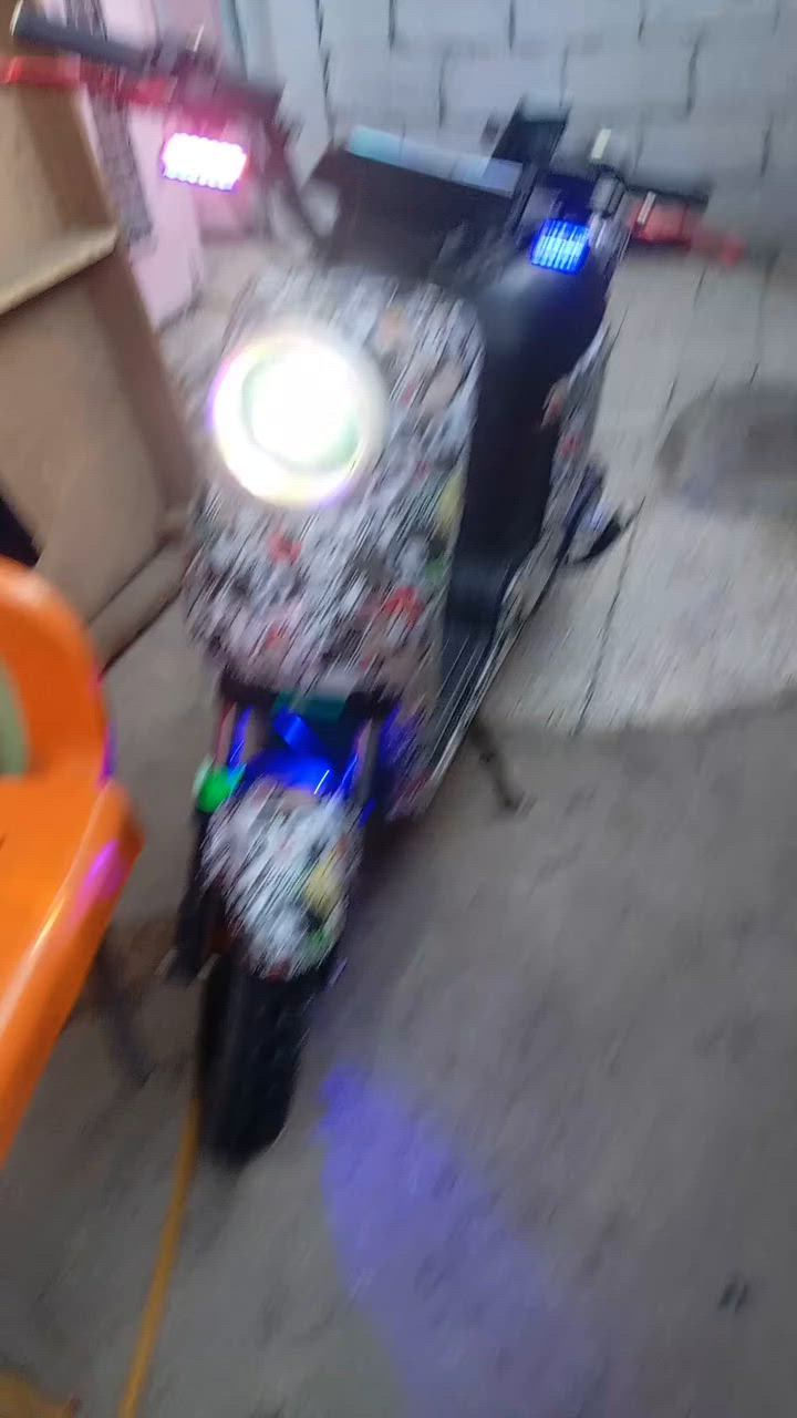 مطور شحن نضيف وشرط مبي اي عيب السرعة 80
الموصل وادي حجر والسعر 400$وبي مجال***********
