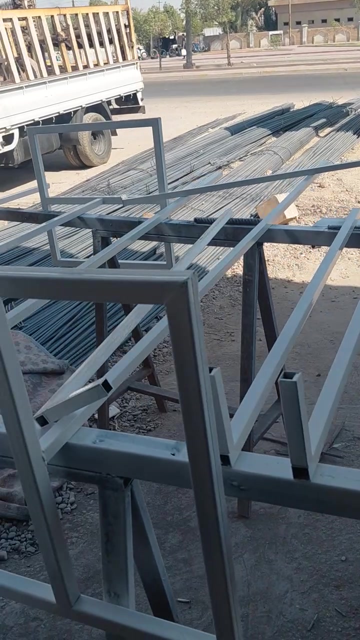 السلام عليكم ستاند برده شغل درجه اولى قياس ارتفاع ٣ متر وعرض ٤ متر سعر ٧٥ الف ويه نقل داخل بغداد وأطراف بغداد فقط ***********
