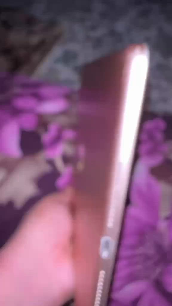السلام عليكم
ايباد 8للبيع
مواصفاته كلهن بالصوره
بعد جديد استخدام قليل كلش
ووياه كارتونته ورأسيه شاحنه
مكاني النجف قريه الغدير الاولى
السعر350وبي مجال


**إذا كنت صاحب هذا الإعلان وتريد حذفه لأي سبب، رجاءا أرسل رسالة إلى الدعم الفني**