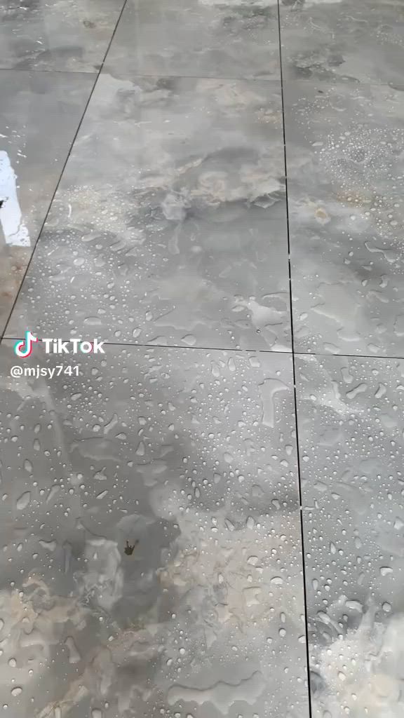 اصطه ارضيات شغل استلم مهندس كادر كامل 
اسعار مناسبه 
رقم التلفون  ***********
