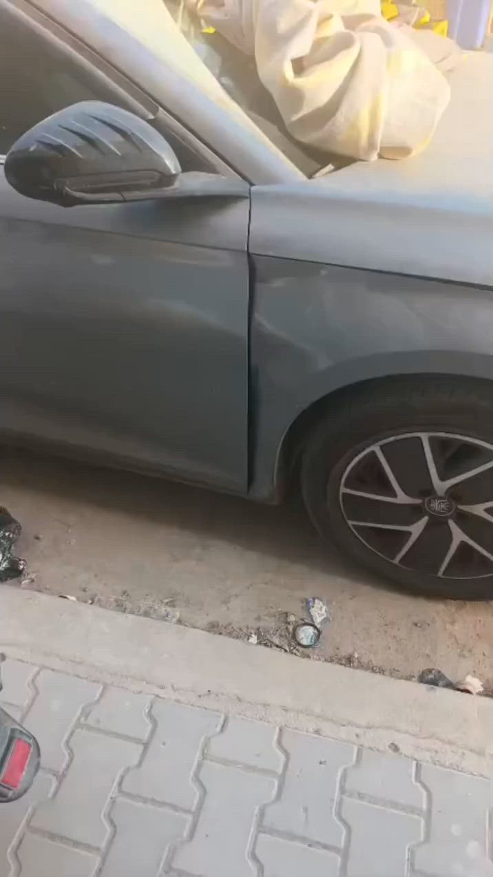 السلام عليكم
BYD
Qin l
موديل 2025
ماشية 10600
فول مواصفات ام 4 كاميرات 
بانوراما 
بطارية 120
بيها حادث موجود بصورة والفيديو 
ومشتري كل الاغراض باقي فقط السمكرة 
وصور الاغراض بنشر موجود 
***********
***********
