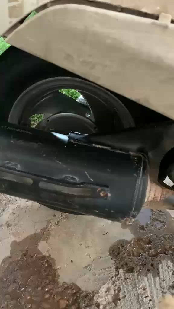 دراجة سبيسي البيع الدراجه جديده كلشي مابيه نقص مكينه جديته الدراجه ما مفتوح برغي بيه السعر ٧٠٠   العنوان بغداد مدينه رقم ***********
