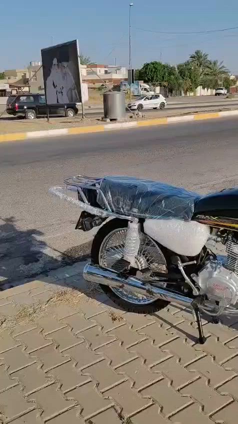 للبيع موديل، 2025 كله بلاد
دراجه نضيفه حيل كدام العين 
محرك شرط لوك نشاط فول صلانصه صوت كهربائيات كله شغال سعر 675 وبيه مجال قليل 
***********
