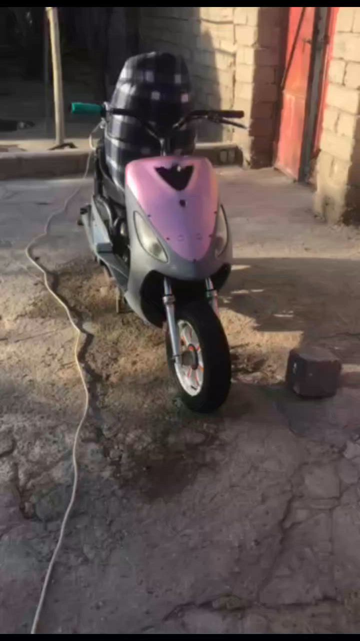 سلام عليكم  قجمه للبيع قاطعه نار بس سعر 250وبيها مجال  مكاني قرنه


**إذا كنت صاحب هذا الإعلان وتريد حذفه لأي سبب، رجاءا أرسل رسالة إلى الدعم الفني**