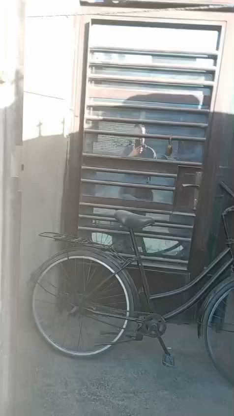 مشتمل للإيجار حي جهاد الحمدانيه يحتوي على ٣ غرف نوم او صاله او مطبخ او صحيات للاستفسار ***********. للاستفسار السعر 550
