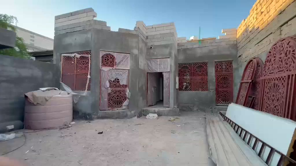 بيت للبيع زبير حي القائد بيت طابقين الخريطه كلش حلوووه طابق ثاني ماكامل  مساحة 280م للاستفسار ***********

