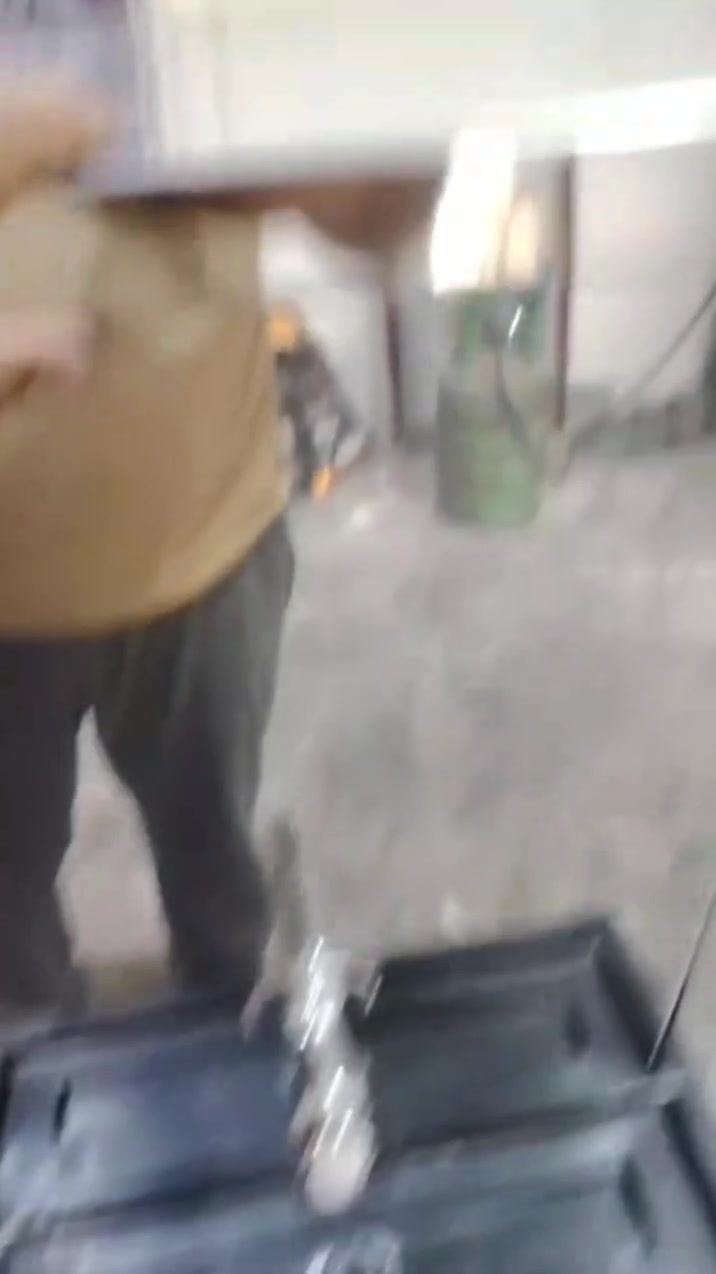 براد ستيل ابو نسر 🦅 شرط الفحص وتجميد يوجد خدمة توصيل جميع المحافضات ***********
