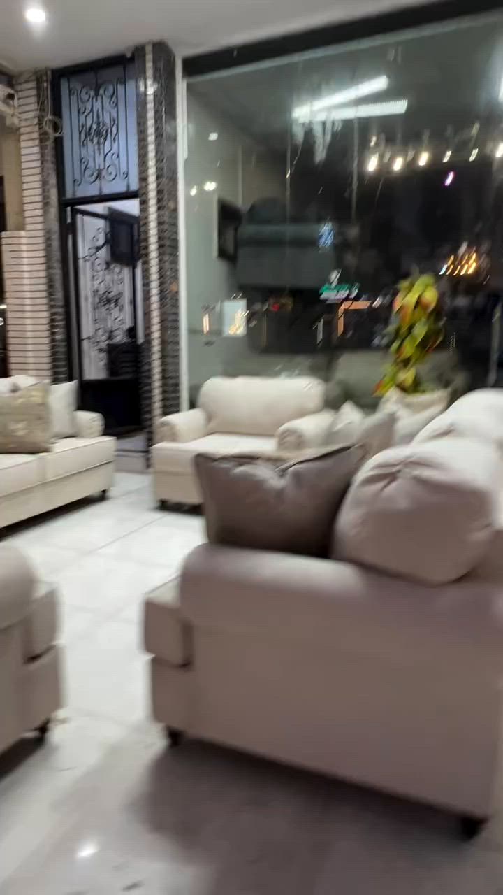 تخم امريكي نسبه نضافته 100/100 بمقعد طبي سوفت امريكي فول بوليستر  متكون 3+3+1+1عنوانه اربيل زانكو ٩٩ قرب مطعم كص يوجد توصيل ل بغداد وباقي  المحافظات ***********  واتساب فقط علي
