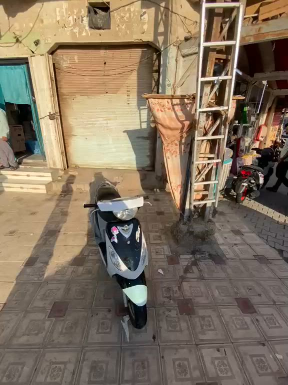 سلام عليكم ماكس منغولي للبيع 

كفرات ختم واحد مكينه وكفر وملاح
مكفوله من طول لطول سعر دراجة 800 وبيه مجال 
رقم *********** اتصال +وتساب
مكاني سماوة قضاء رميثه
