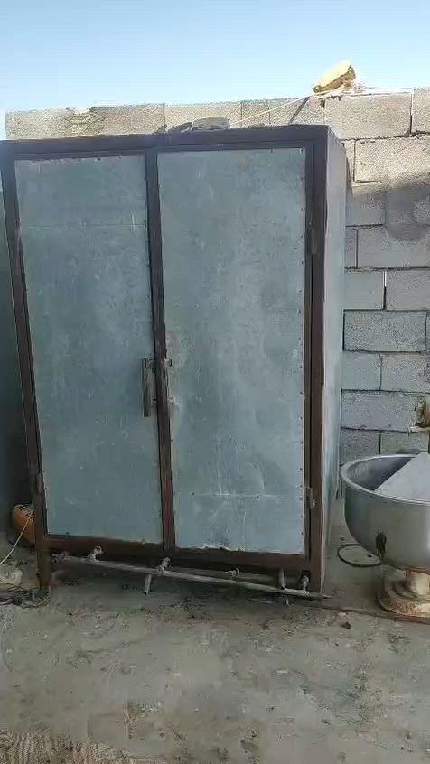 سلام عليكم فرن عل غاز البيع هوه وعجانه 8 خانات لفرن سعره 700 وبي مجال عنوان عله شارع الخور يم صيطره الخويسات   *********** تصال عل رقم

