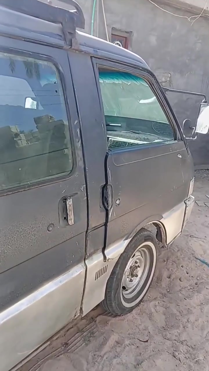 السلام عليكم كيا بستا للبيع موديل 94 السنويه نهايه 27 سياره نظيفه السعر 35 وبيها مجال مكانها ابو غريب***********
