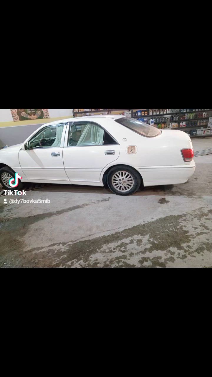 كصه قماره فقط
سياره جهازه من كلشي
ترهم مراوس حسب قناعه

‏‪***********‬‏

