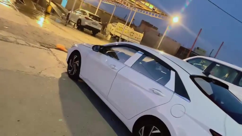سلام عليكم النتره 2024 خليجي تجميع صيني كفاله عامه سياره ماشيه 20 ألف فول مواصفات سعر و استفسار اتصال ع رقم ***********
