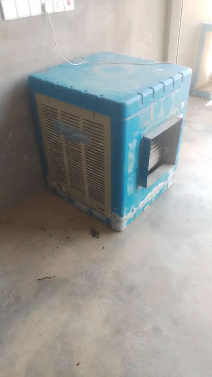 موبەریدەی /سۆپەر الکتریک وەجبەی [1]
دووسورعە   پوشو هەمویی کامل 
هەمویی شریکەیە    

55هەزار    سمود 
***********

کێ زووهات پیرۆزیی بێت
