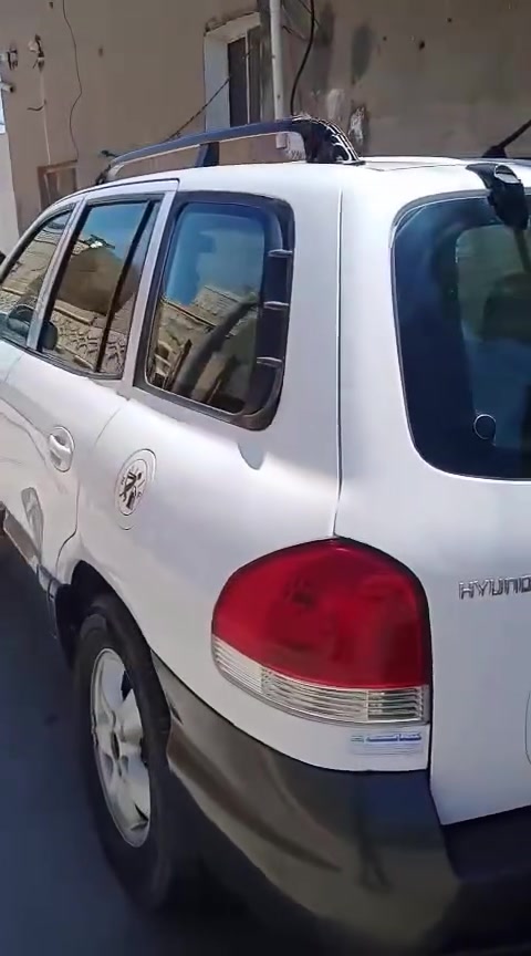 سلام عليكم 
سنتافية موديل 2005رقم بغداد 
سيارة نضيفة سونار مرفق بل صور  
باقي كفالة محرك 6 سلندر 2700 المرغوب تبريد ثلج 5 راكب 
مكان الانبار فلوجة 
سعر 85 او بيهة مجال 
رقم الهاتف 
***********
***********
