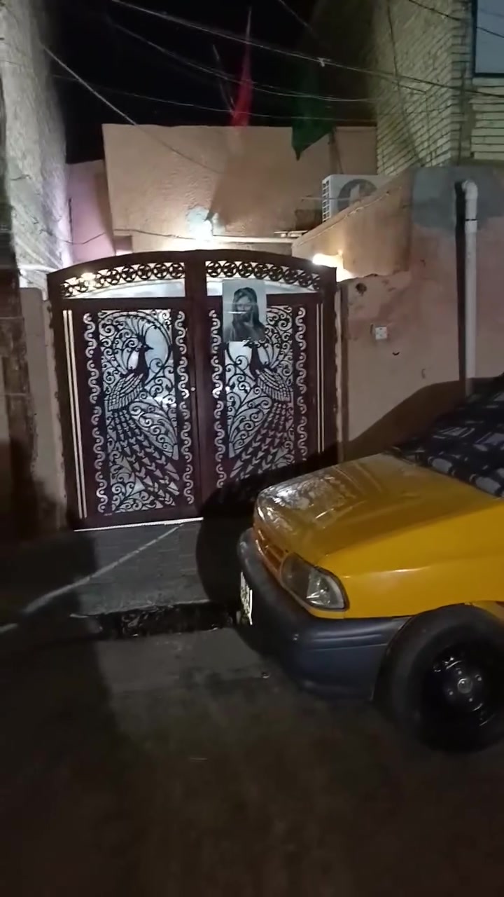 السلام عليكم بيت 100متر طابق واحد سعر البيت 57 او بي مجال باقي التفاصيل داخل الفديو مواضحه أو كامله العنوان بغداد الحسينية مال راشديه خدمات مصقط 
رقم الهاتف للتواصل *********** متوفر واتساب
