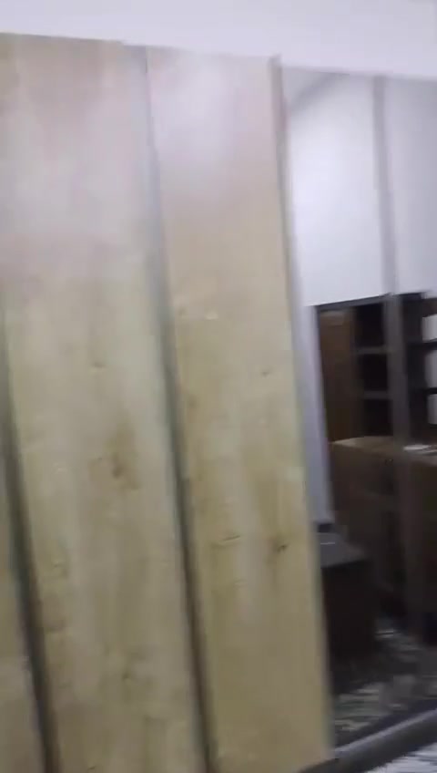 غرفه نوم تركي ٧قطع كنتور سلايت وسرير مخزن وزاويه وميز تواليت وكومديات ٢ وطابوريه سعرها ٦٠٠ بيها مجال عنوان كرادة شارع الصناعة ***********
