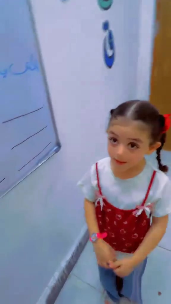 تدريسنا لاطفالنا
  الحلوين سنافرنا المتميزين  #روضة#رياض أطفال 
التسجيل مفتوح ومستمر على مدار الأسبوع لحجز مقاعدكم والاستفسار ع الخاص او على رقم الهاتف *********** يتوفر واتساب أيضآ
العنوان الثعالبة الـ ٦٠٠٠ شارع محطة الوقود مجاور أسواق بغداد روضة وحضانة سنافر الثعالبة الأهلية النموذجية
