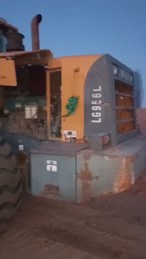 سلام عليكم للبيع شفل صيني موديل 11 حجم 56   ,رقم ميسان  ليبر واحد    شفل جاهز للعمل  ***********.      ***********
