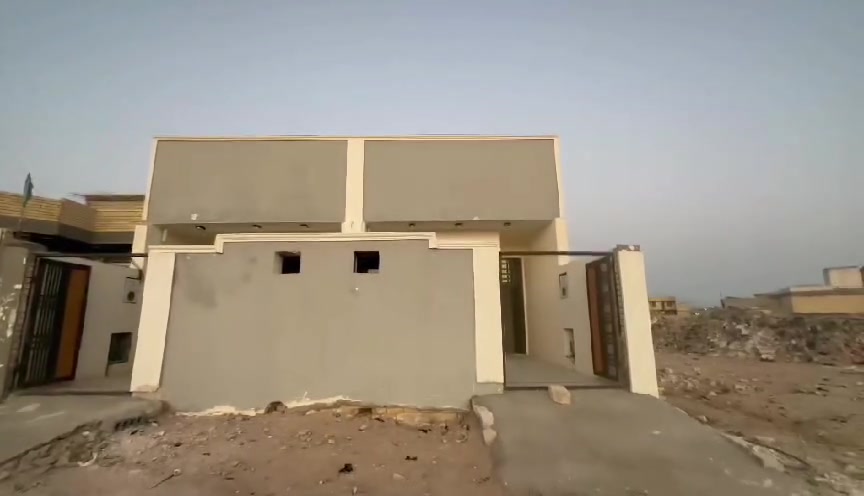 كربلاء بيت للبيع ع ساحة قطاع صحة 43
المساحة 250 
غرفه 2
صاله2
استقبال 2
حمامات 4
مطبخ 2
صب مسلح طابوك 
مطلوب إسكان 53 
تطلوعه 120 مليون
‭***********
