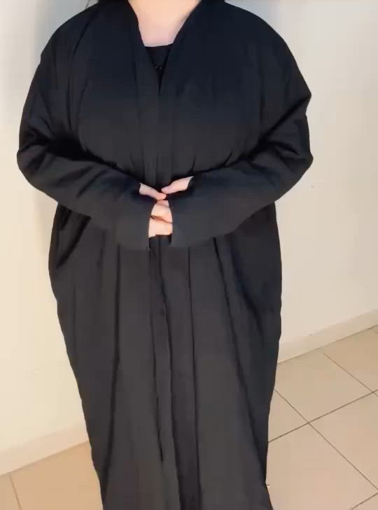 عبي خليجي آخر قطع سعرهم جدا مناسب وقماشهم كولش حلو وبيهم قياسات خاصة الي تحب تحجز خاص حبايب 🩷


**إذا كنت صاحب هذا الإعلان وتريد حذفه لأي سبب، رجاءا أرسل رسالة إلى الدعم الفني**