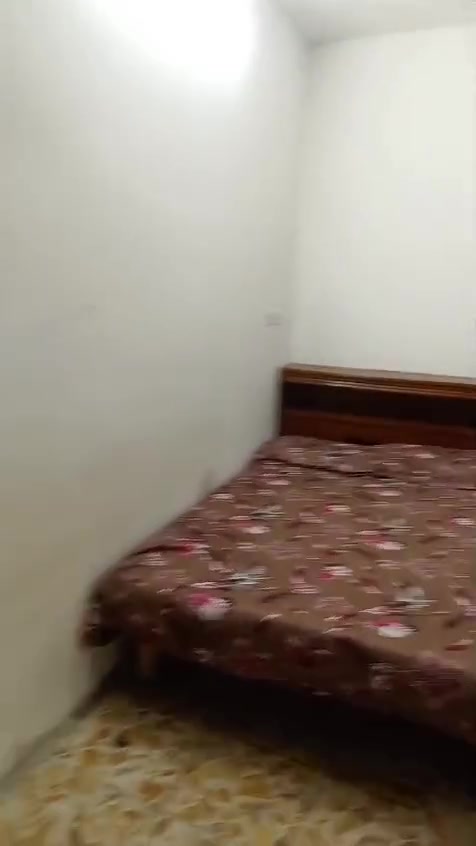 بيت البيع منطقت اكميره الفحامه قرب الجزيره السياحيه شارع الحاجه فضيله مساحت البيت 125مترنوع العقار سند 25البيت يحتوي على 4قرف نوم وصحياتالسعر95مليون وبي مجال اخوكم محمدالنداوي بغداداكميره ***********

